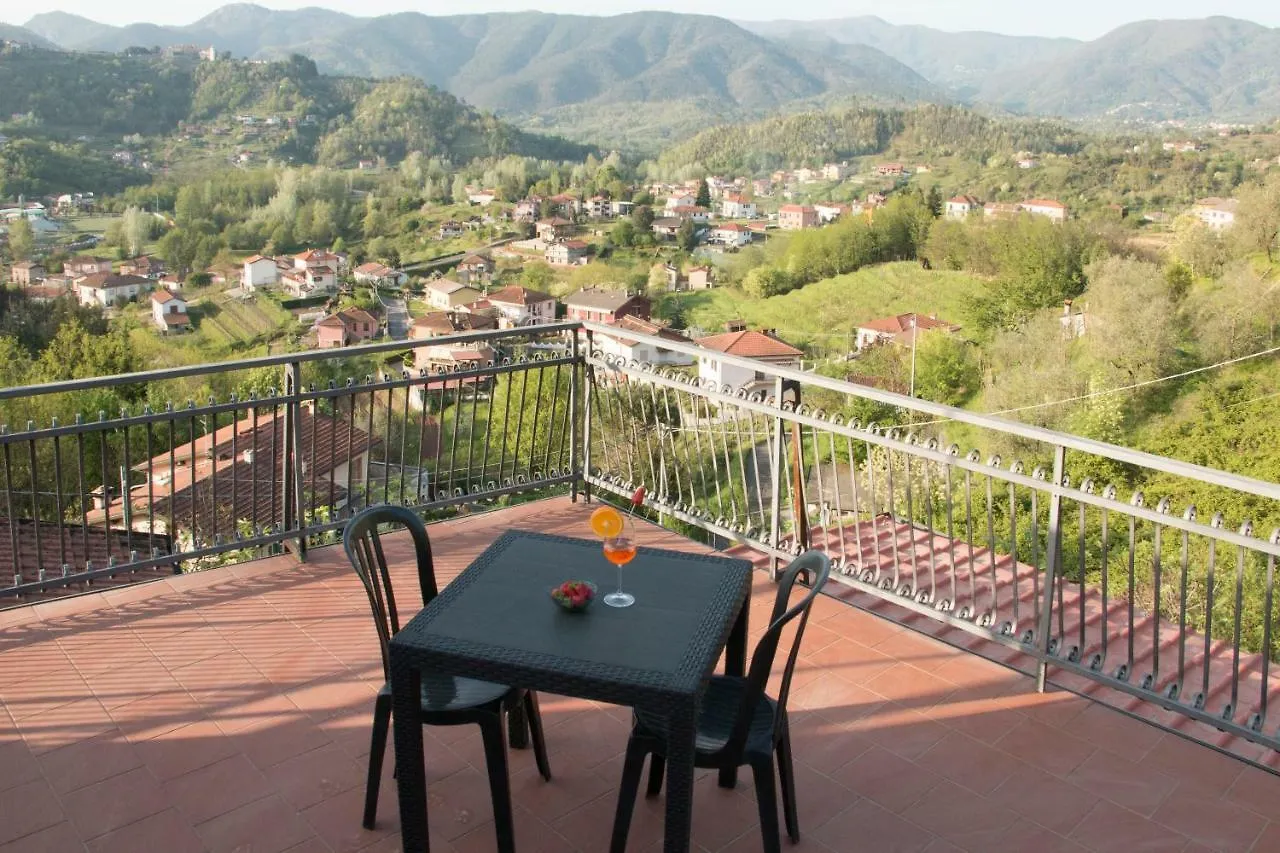 Couette-café Country House La Scortica Beverino