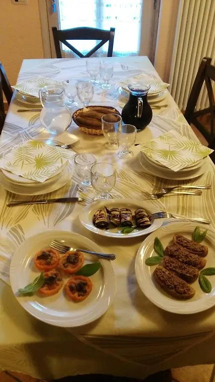 Country House La Scortica Beverino Bed & Breakfast