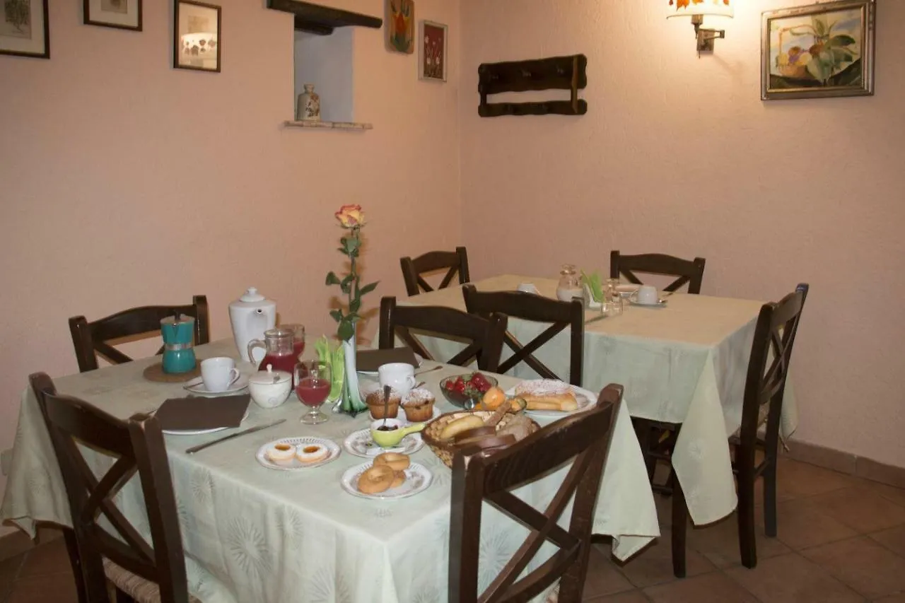 Country House La Scortica Beverino Bed & Breakfast